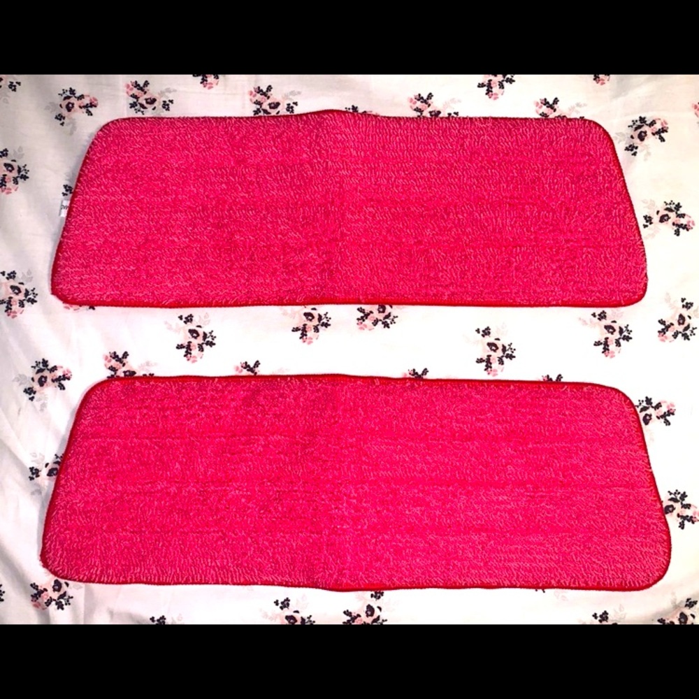 SOLD - NEW 2 Reusable Microfiber Wet Pads